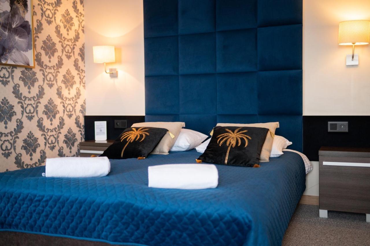 Zloty Staw Bed & Breakfast 3*