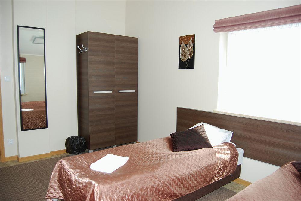 Zloty Staw Bed & Breakfast 3*