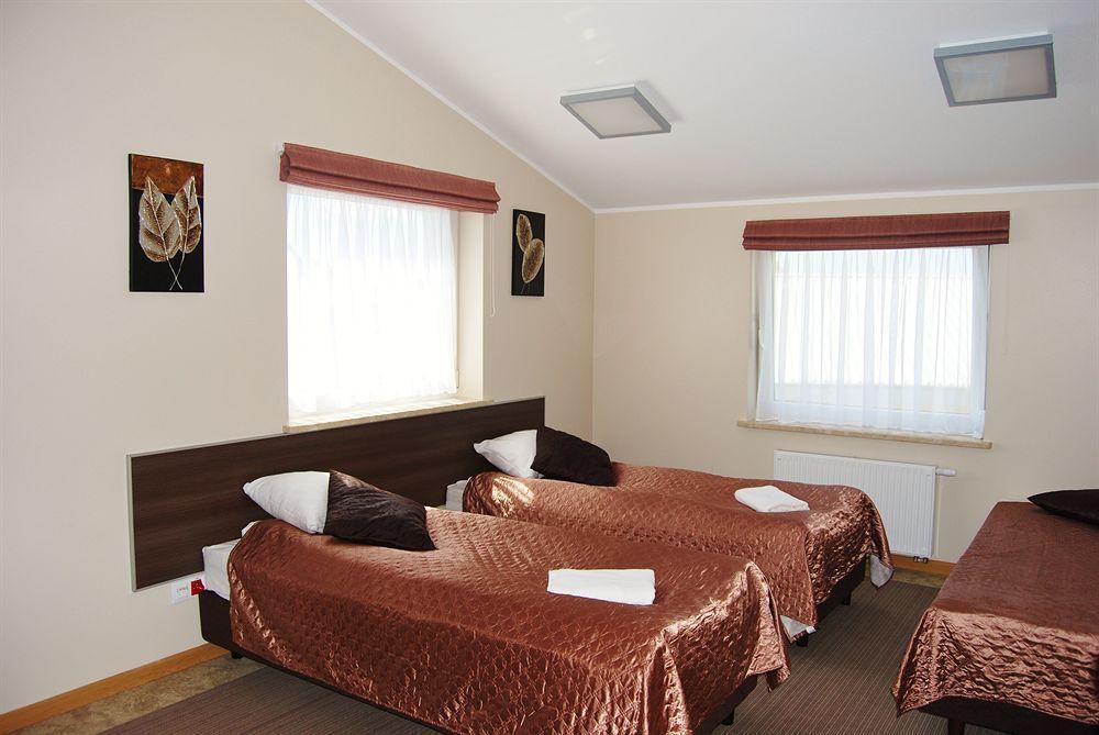 Zloty Staw Bed & Breakfast
